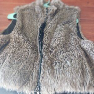 Ashley sleeveless jacket Large